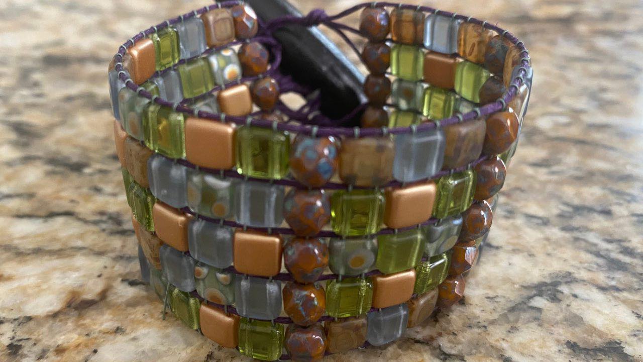 How to Weave the Fall Tile & Fire Polish Cuff - Jewel Loom School with Jewels