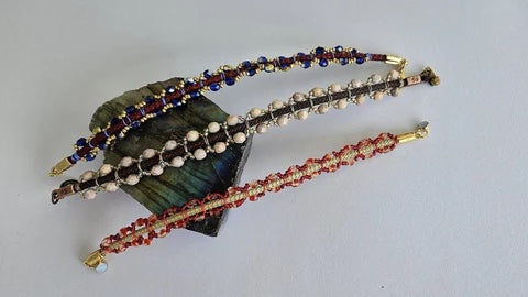 How to Macrame with Wildfire & Leather Chain on the SilverSilk Loom