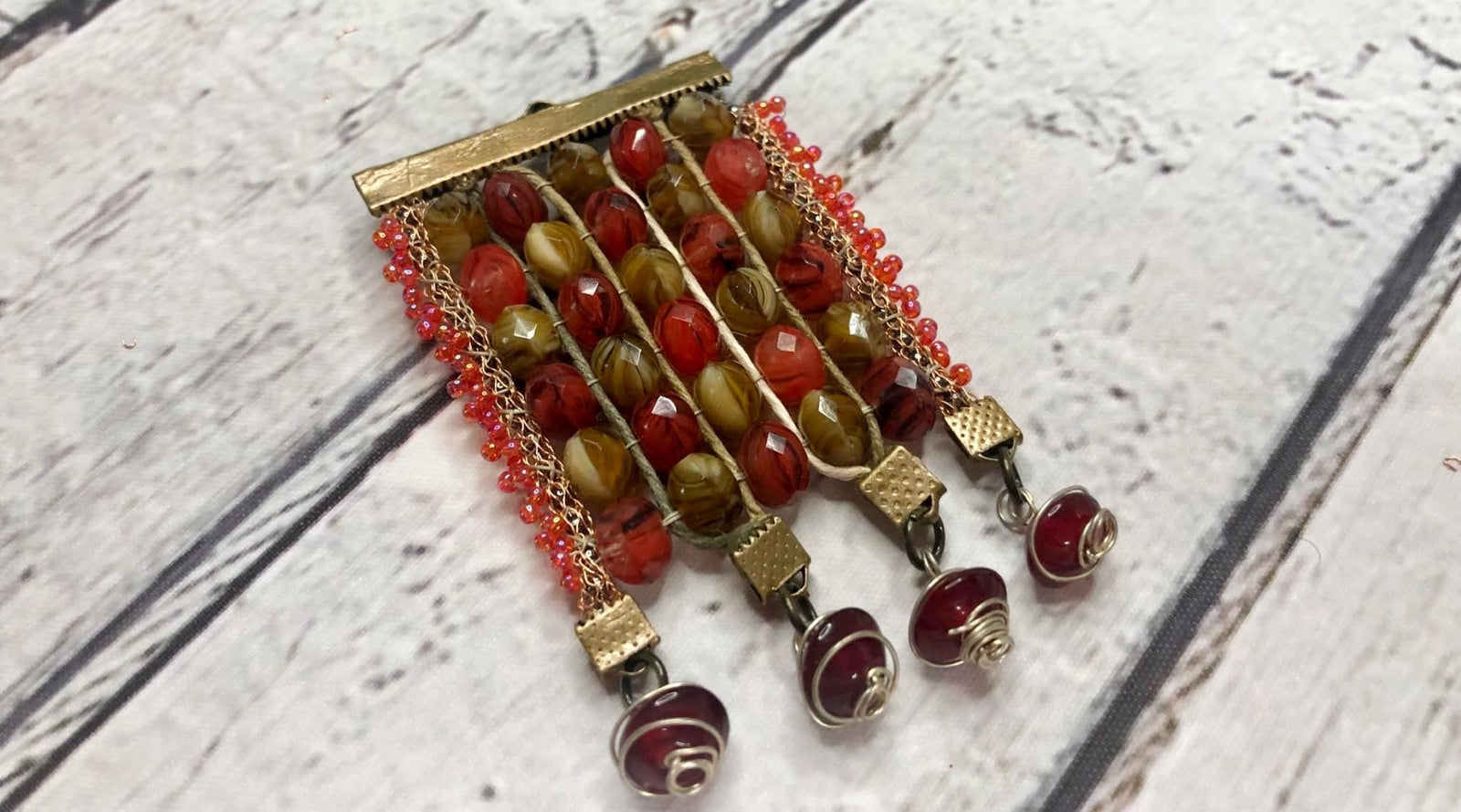 SilverSilk Pendant and workshop unboxing- Jewel School Live with Tricia & Amber