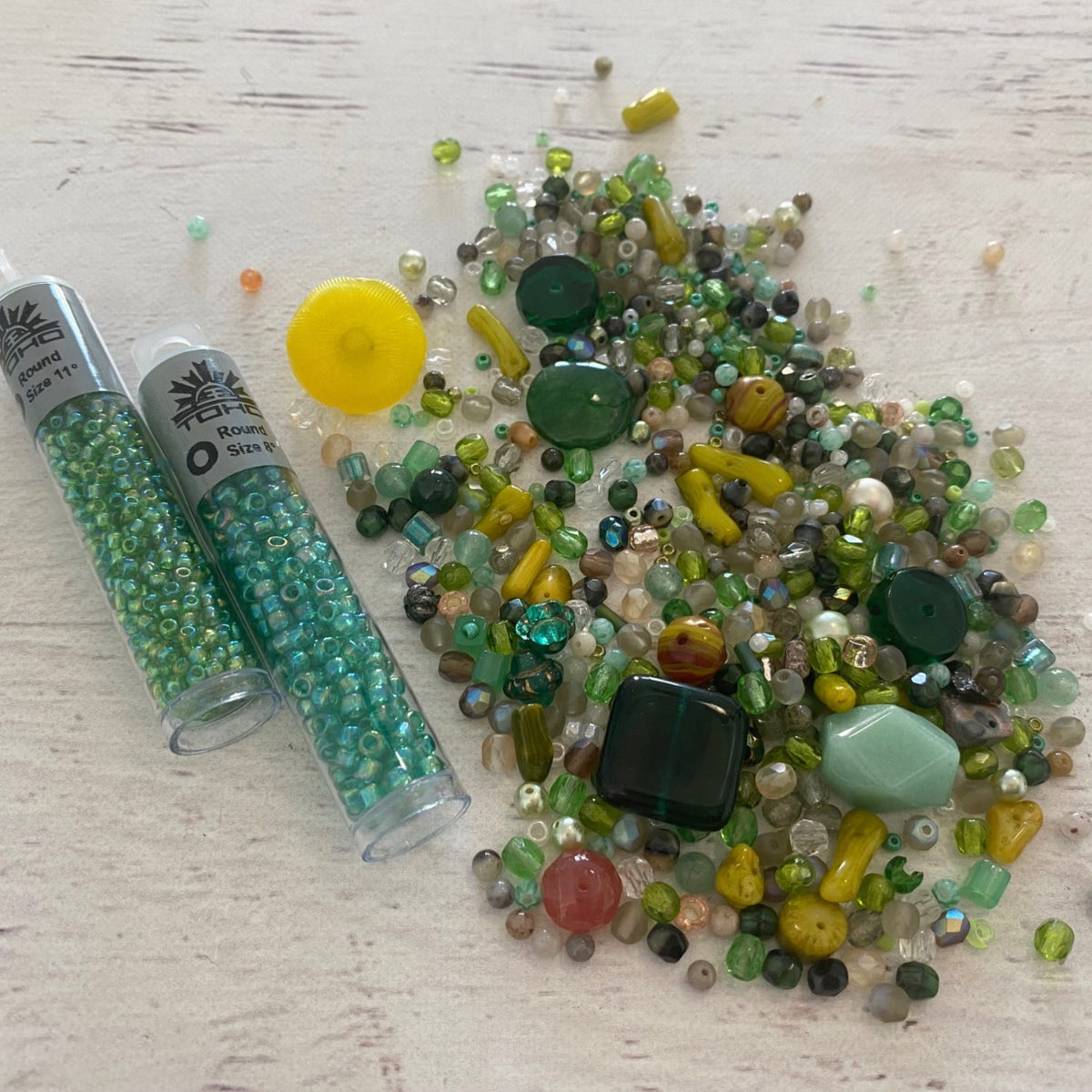 Jewel Loom Beads in Bag Potrero Blossom