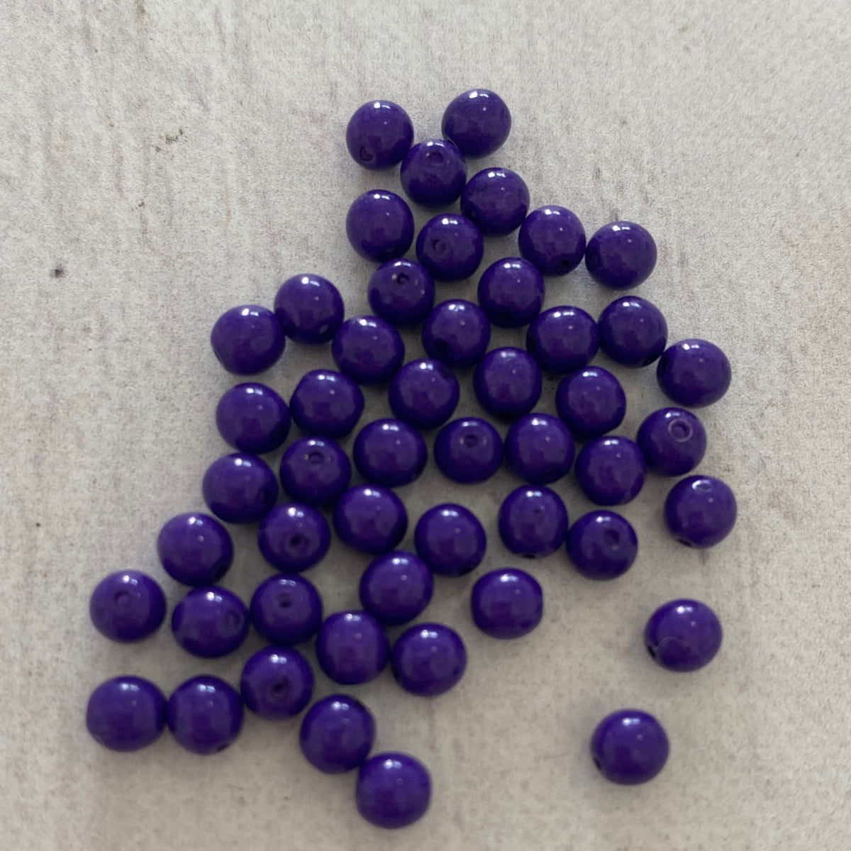 Czech Glass 4mm Pearl Purple
