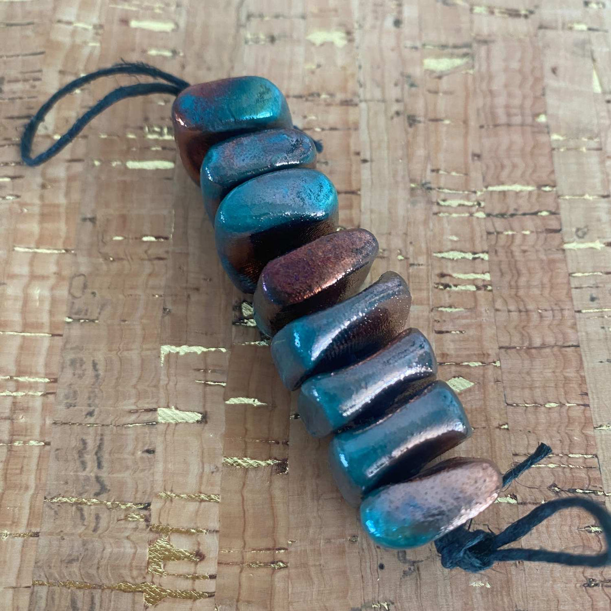 XAZ RAKU Fired Square Shinny Bead Strand 8 pieces