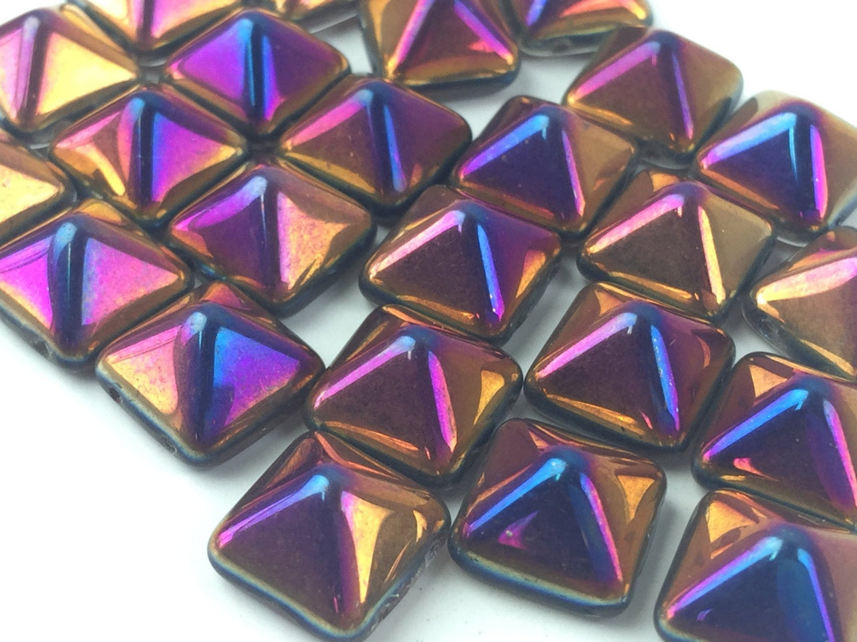 Beads, Czech Glass Beads, Topaz Copper, 25 pieces, Pyramid 12mm, C4410