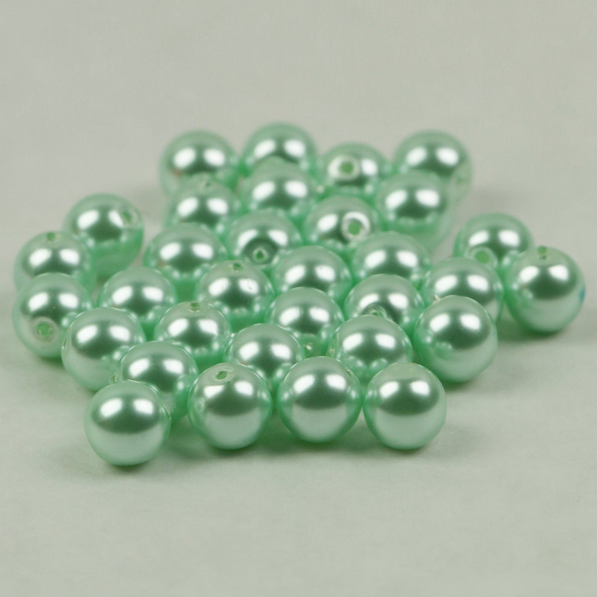 Czech Glass Pearls 6mm Round Aqua Green 32 pieces