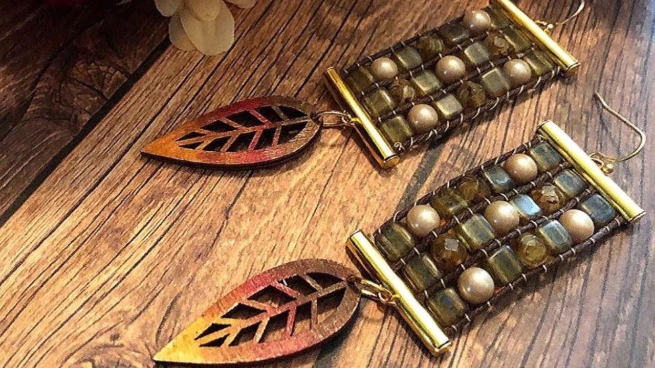 Changing Leaves Earrings - Jewel Loom School Live with Tricia