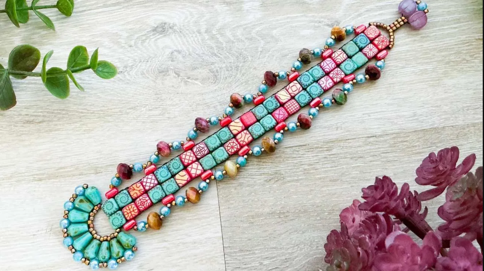 How to Make a Stunning Beaded Bracelet Step by Step!