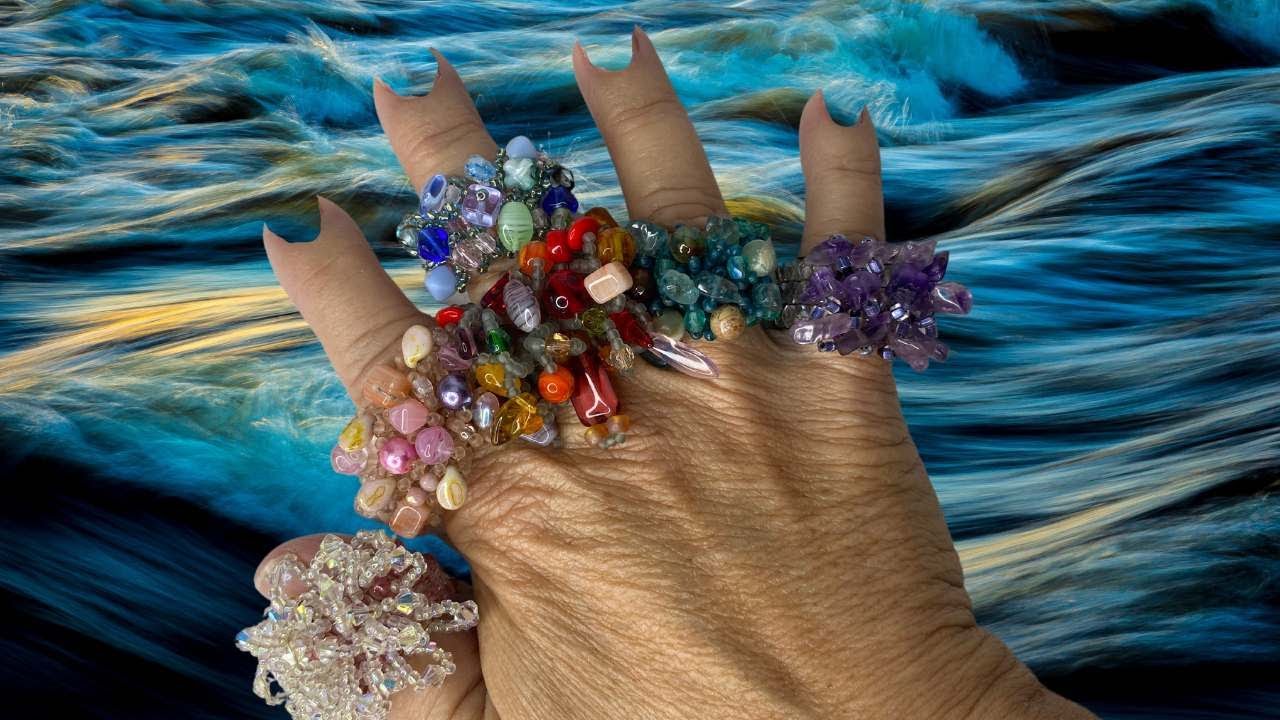 DIY Jewelry Tutorial - Fashionable Beaded Rings on a Bead Loom