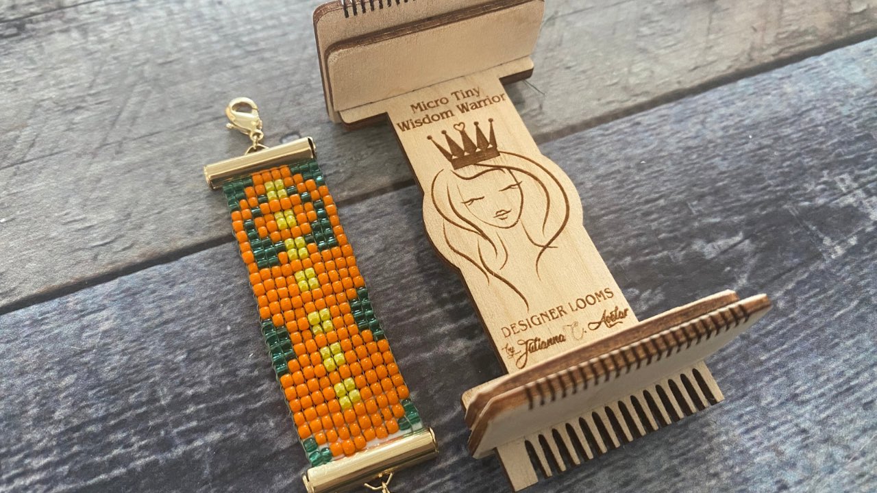 How to Weave a Goddess Pendant on the Loom - Inspirations with Jewels