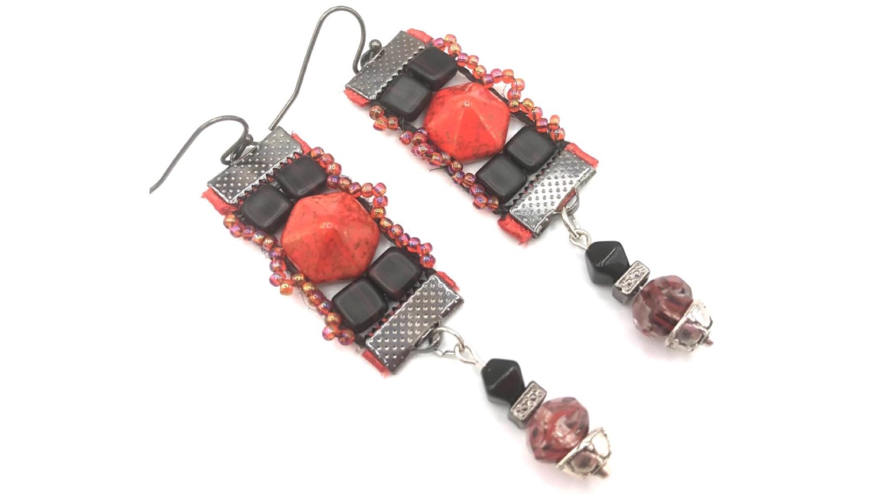 Red Queen Earrings - Jewel Loom School Live with Tricia Giazzon