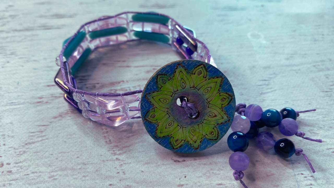 How to Make 2 Bracelets from 1 Kit! Amethyst Ocean Loom Along