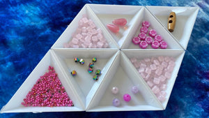 Jewel Loom Jewel Box Pretty in Pink Beaded Bracelet Kit